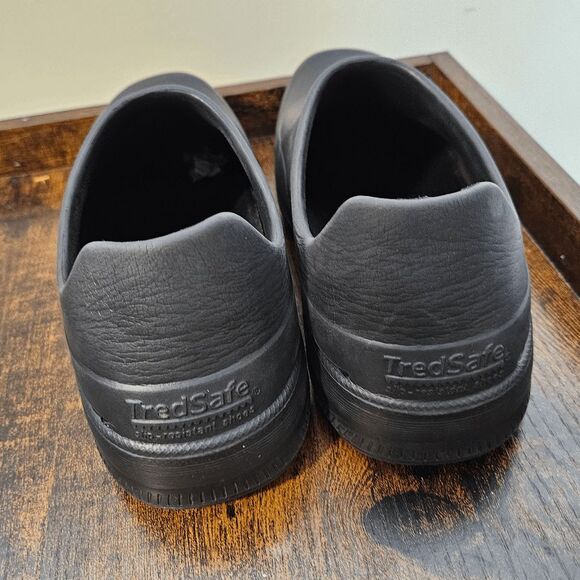 TredSafe Black Slip On Oil & Slip Resistent Gardening Clog Slip on Shoes Black M - Picture 4 of 5